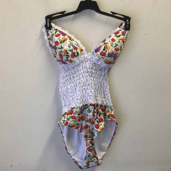 Charo Ruiz Ibiza Rola One Piece Swimsuit White Bonita - Picture 3 of 4